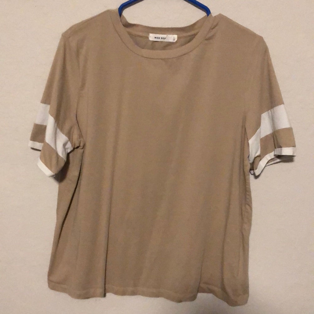 Causal Sports Tee